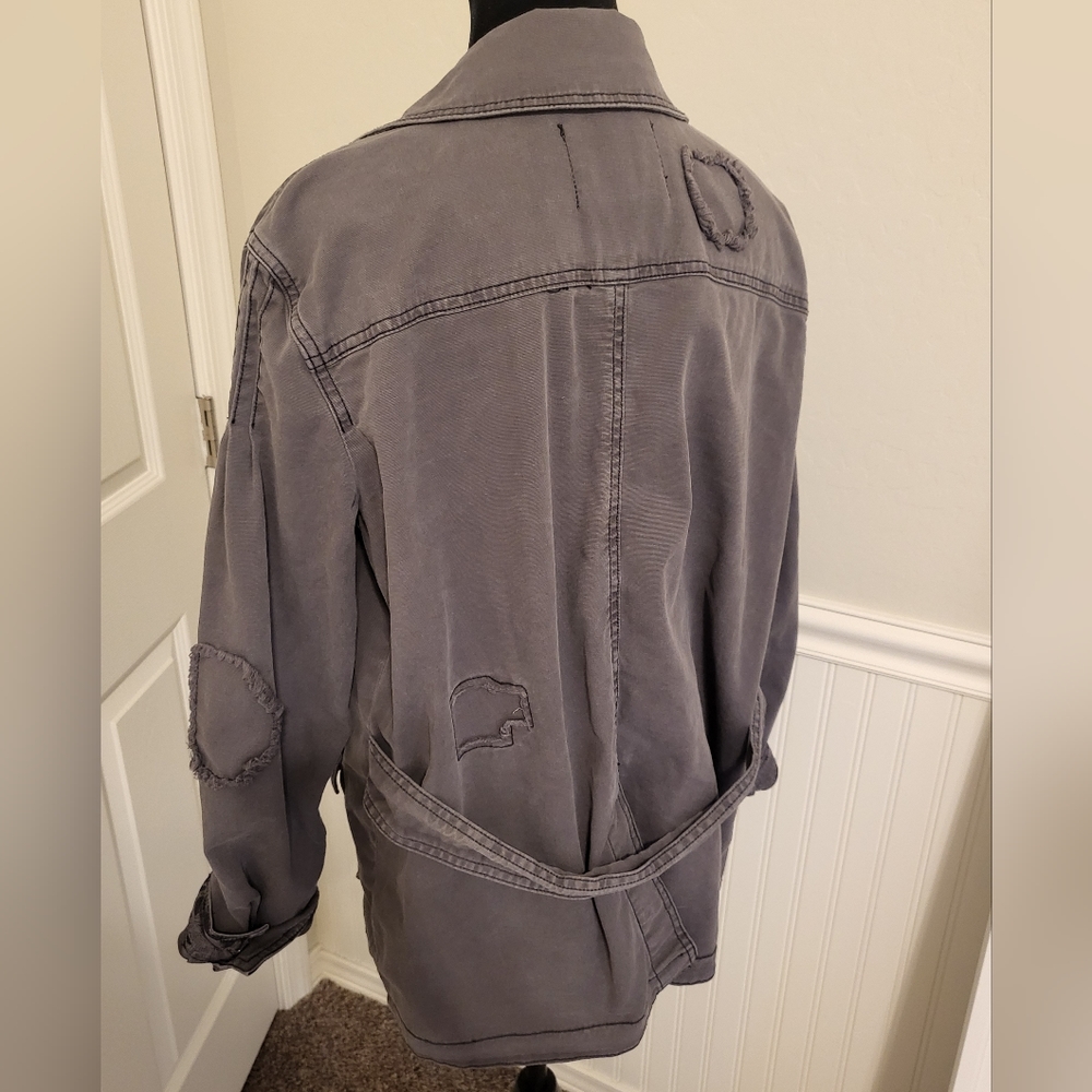 Jacket - Picture 3 of 3